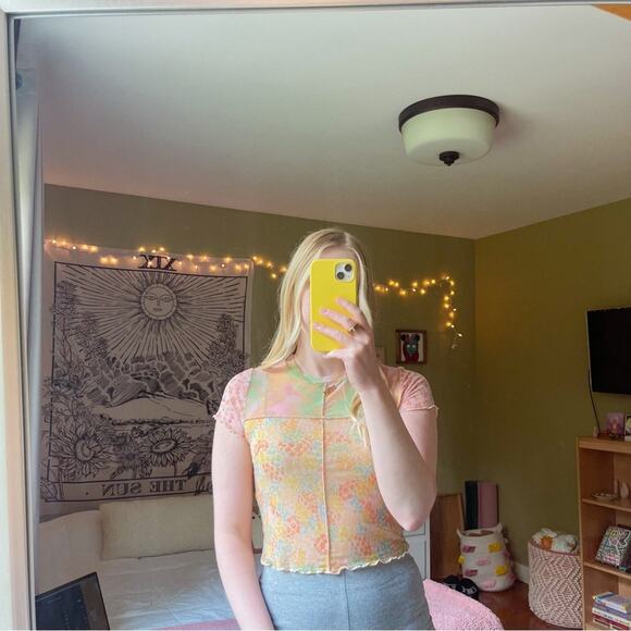 NWOT✨ bp. 🧡 Mesh Patchwork Size Small Short Sleeve Lettuce Edge Top - Picture 1 of 3